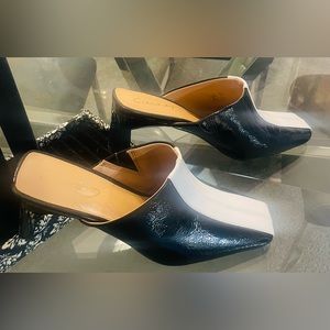 Sam Edelman black and white square heel pumps